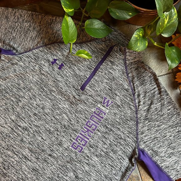 Washington Huskies Quarter Zip by Under Armour - Picture 2 of 15